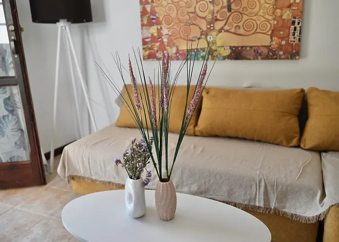 Rastoni Skiathos 트롤로스