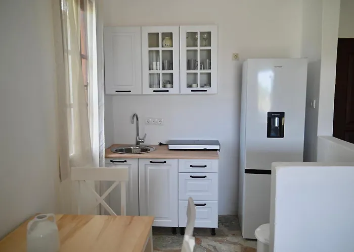 Rastoni Skiathos 트롤로스