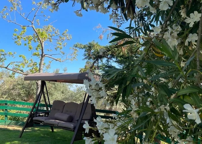 Rastoni Skiathos 트롤로스