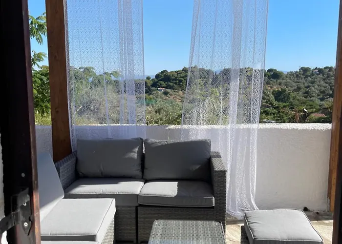 Rastoni Skiathos 펜션 트롤로스