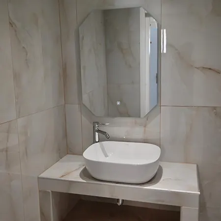 Rastoni Skiathos Трулос