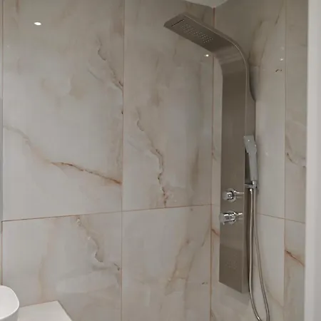 Rastoni Skiathos * Трулос