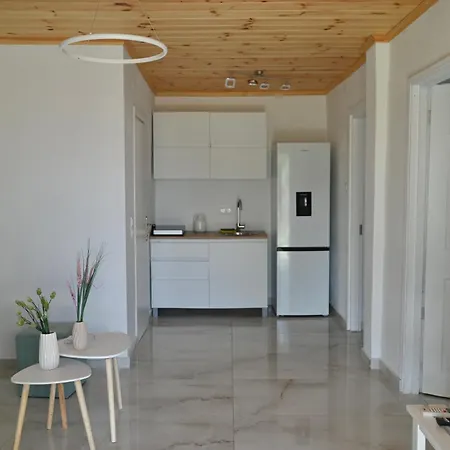 Rastoni Skiathos Трулос