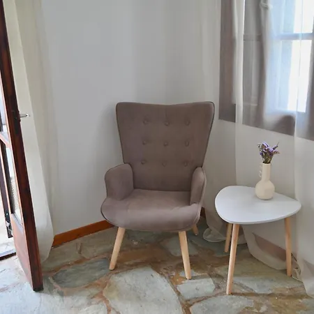 Rastoni Skiathos * Troulos